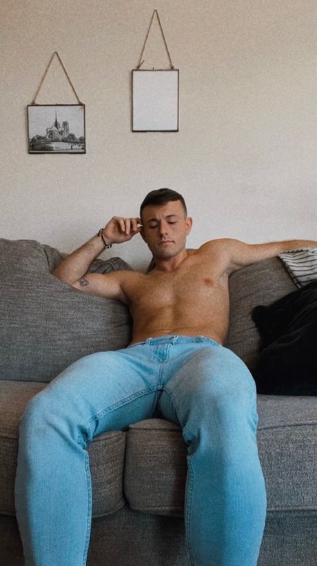 Nahá fotka uniklých OnlyFans od Ryder