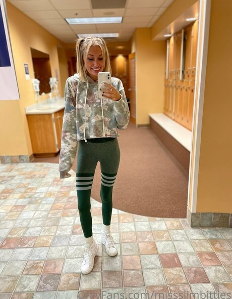 Naken lekkede OnlyFans-bilde av Maddymeadows