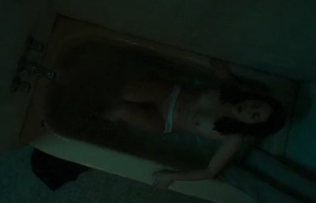 Обнаженная фотография утечки OnlyFans от Rosa Salazar