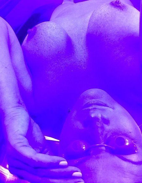 Alasti lekkinud OnlyFans-i pilt Tammy Lynn Sytch