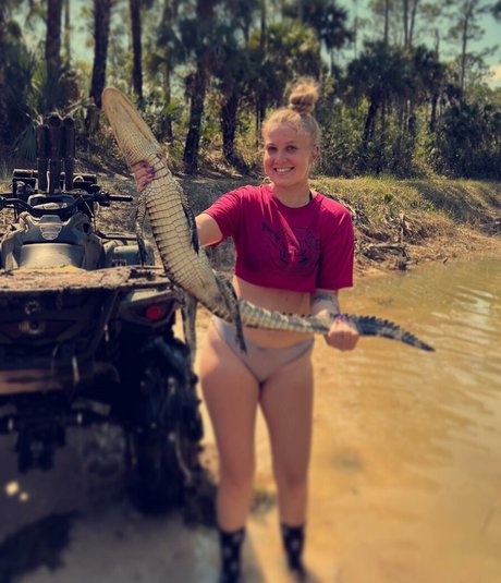 Canamlyss OnlyFansリークヌード写真