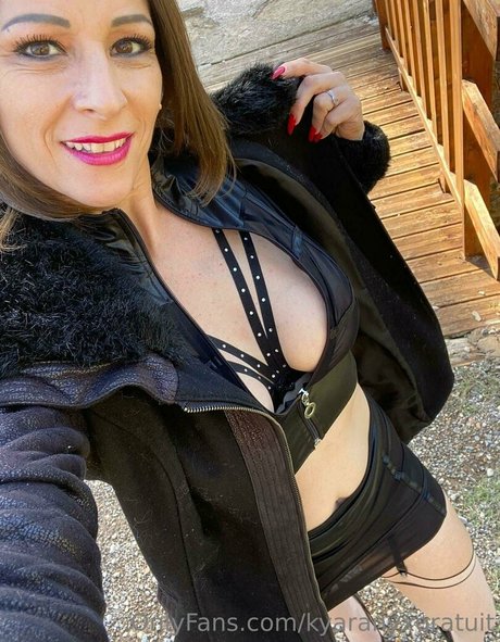 Nacktes geleaktes OnlyFans-Foto von Kyaranyxgratuit