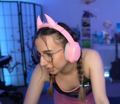 Photo nue de fuite OnlyFans de Millie Mossiae