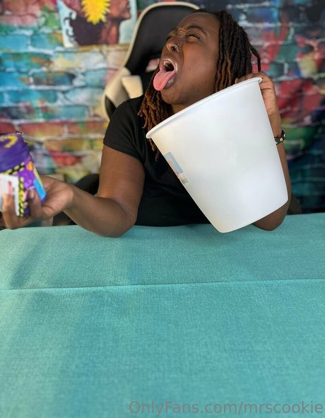 Nahá fotka uniklých OnlyFans od Mrscookie