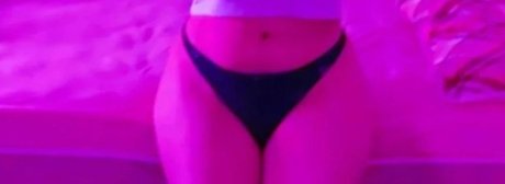 Nahá fotka uniklých OnlyFans od Saoriih San