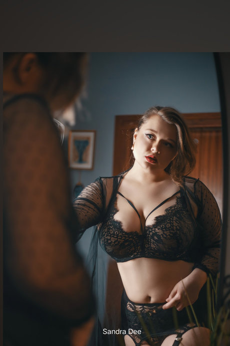 Photo nue de fuite OnlyFans de Sandra Dee