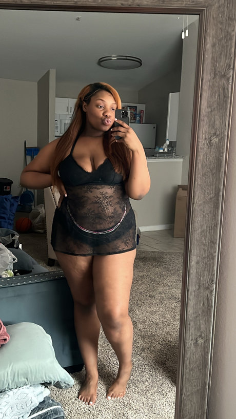 Foto di nudo di fuga di OnlyFans di Samya