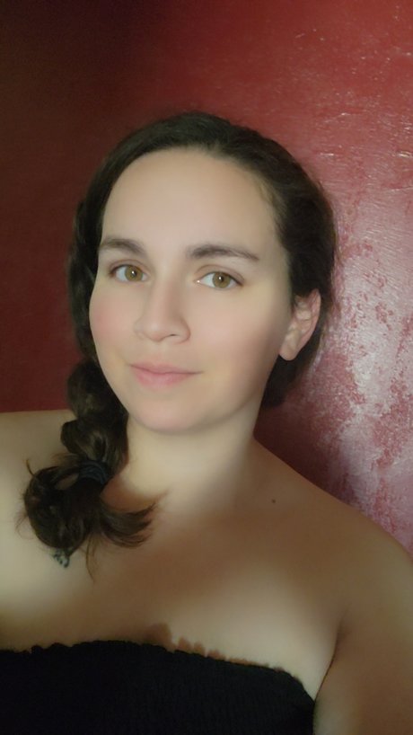 Naken läckt OnlyFans-bild av Strawberrylov