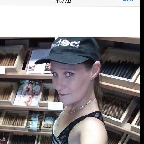 OnlyFans-model Nifty Granny