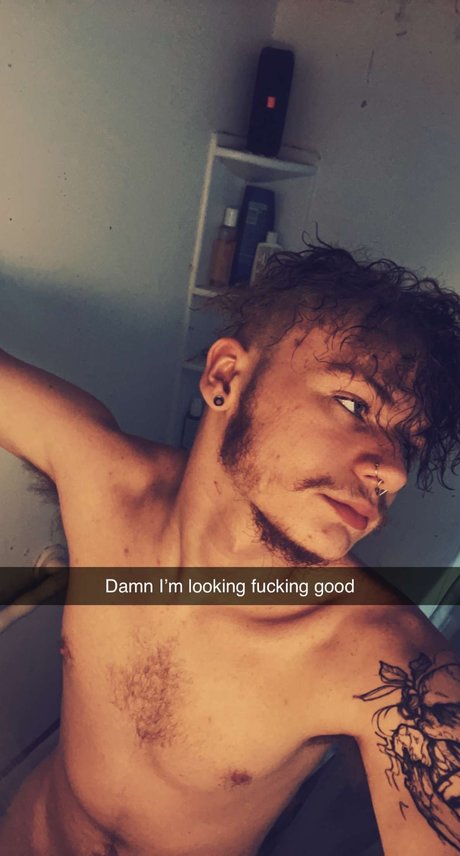 Foto di nudo di fuga di OnlyFans di Jake