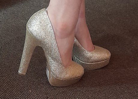 Goddess Elize naked leaks OnlyFans pic