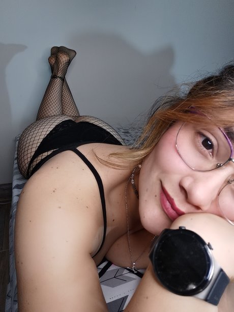 Обнаженная фотография утечки OnlyFans от Lina Chate