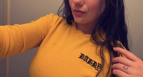 Kel OnlyFans泄露裸照