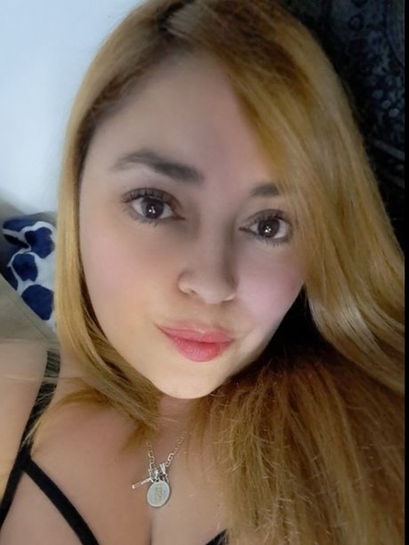 Foto di nudo di fuga di OnlyFans di Yecenia Lpez