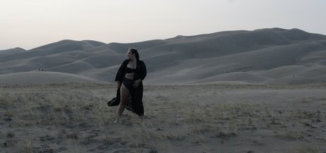 Nacktes geleaktes OnlyFans-Foto von Laurel Lass