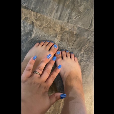 Foto di nudo di fuga di OnlyFans di Queen Peach