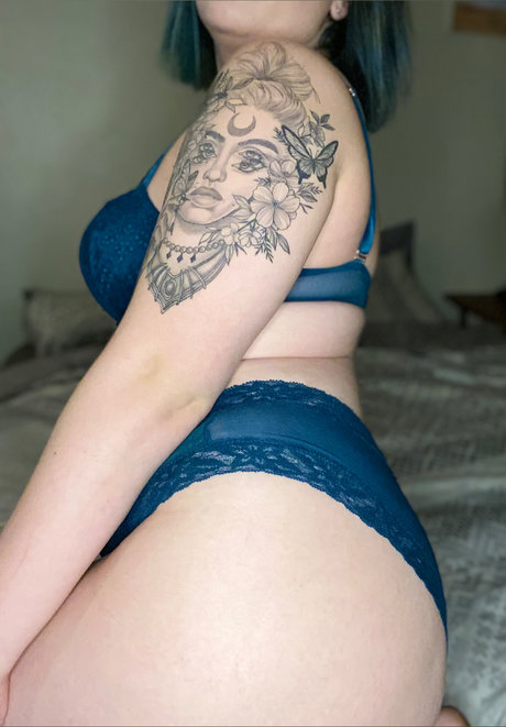 Naken lekkede OnlyFans-bilde av Heather