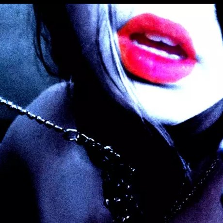 Обнаженная фотография утечки OnlyFans от Stella Johnson