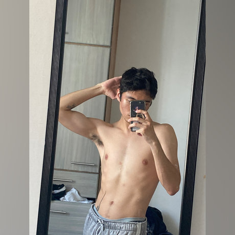 Naken lekkede OnlyFans-bilde av Ele 