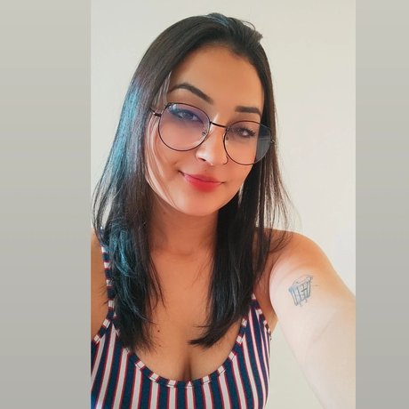 Alasti lekkinud OnlyFans-i pilt Tamy