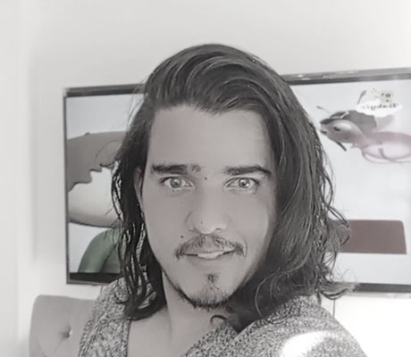 Alasti lekkinud OnlyFans-i pilt Elmayo