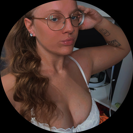 Naken läckt OnlyFans-bild av Tamzinlee   Top 89