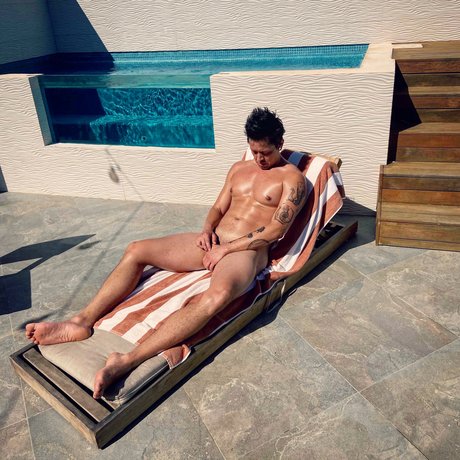 Foto di nudo di fuga di OnlyFans di Mateo Palma