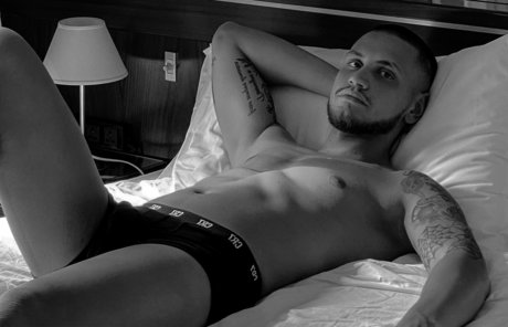 Nacktes geleaktes OnlyFans-Foto von Truerikrdo