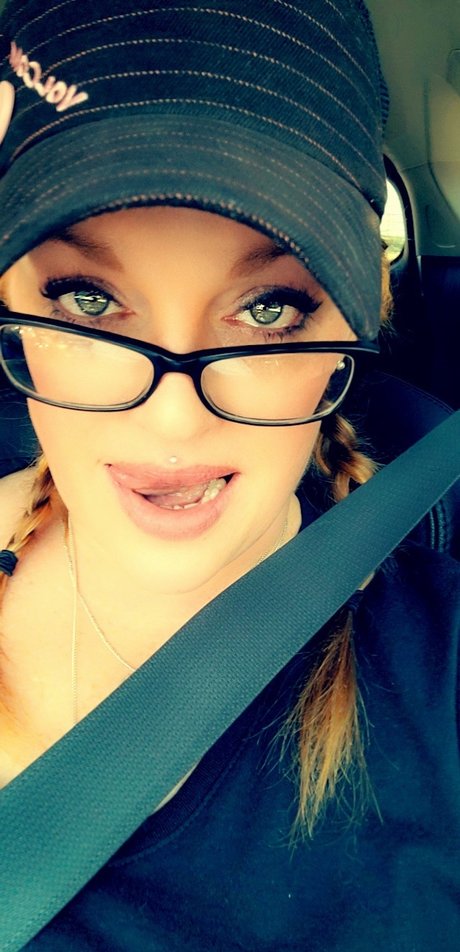 Nacktes geleaktes OnlyFans-Foto von Two4onexoxo