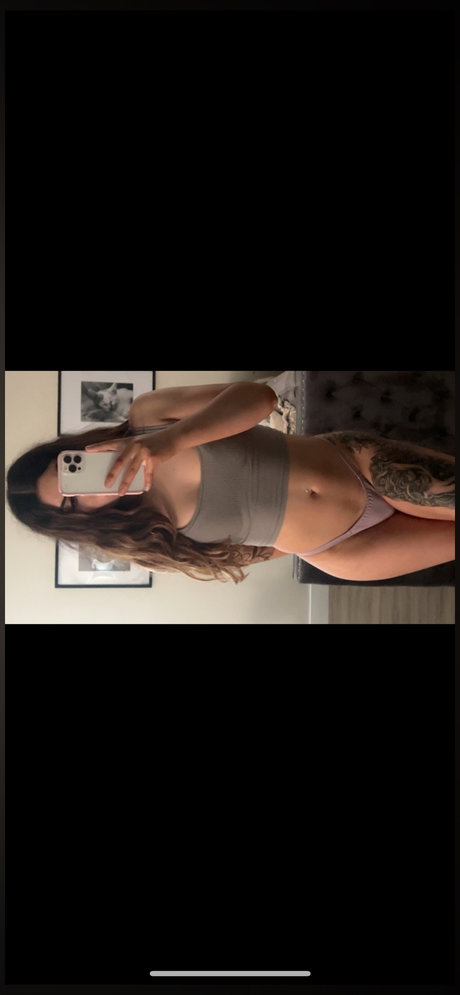 OnlyFans-model Tspapiichulo 