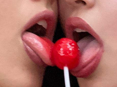 OnlyFans-model  Ilangel 