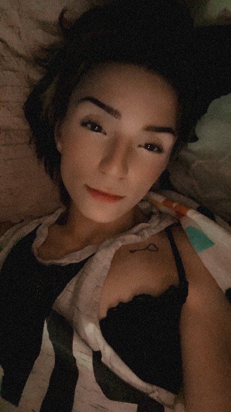 Foto di nudo di fuga di OnlyFans di Taytaylyn