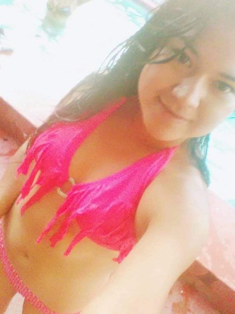 Naken lekkede OnlyFans-bilde av Chicki