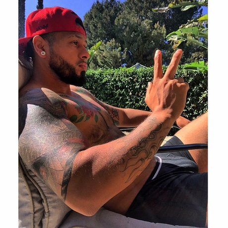 Naakte gelekte OnlyFans-foto van Rj