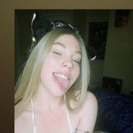 Nahá fotka uniklých OnlyFans od Soda Ghoul