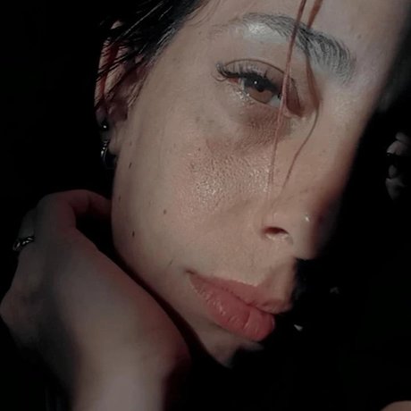 Alasti lekkinud OnlyFans-i pilt Cristal