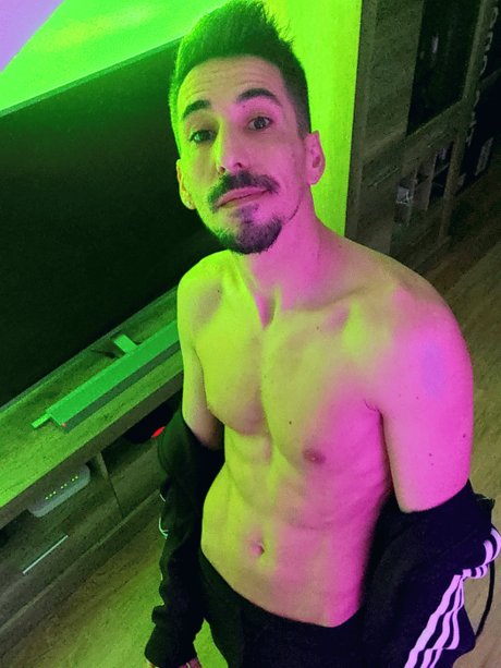 OnlyFans-model Hotfit 