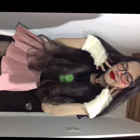 Nacktes geleaktes OnlyFans-Foto von Paula Kawaiifu