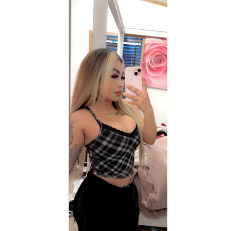 Naken läckt OnlyFans-bild av Xo La Moni