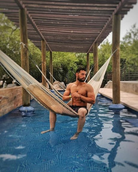 Foto di nudo di fuga di OnlyFans di Remy Ramrez