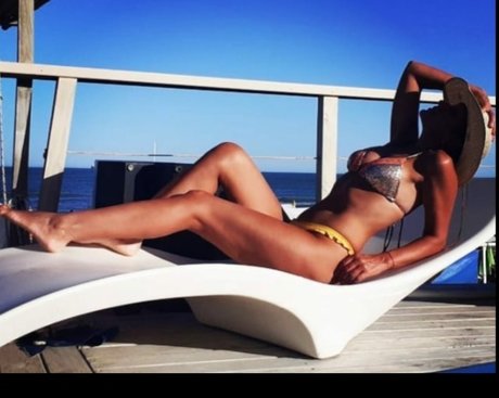 Foto desnuda filtrada de OnlyFans de Italian Blond