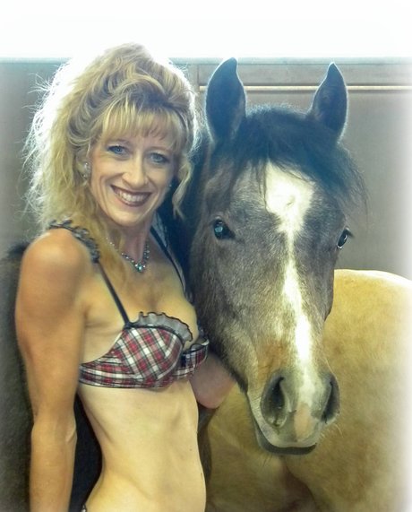 Naken lekkede OnlyFans-bilde av Ktl Country Girl