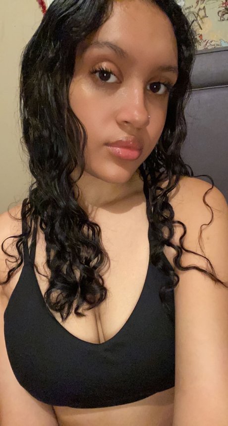 Nacktes geleaktes OnlyFans-Foto von Jo