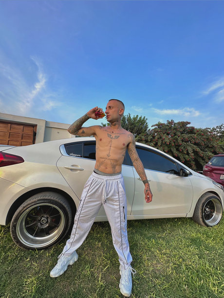 Nacktes geleaktes OnlyFans-Foto von Facundo Avila