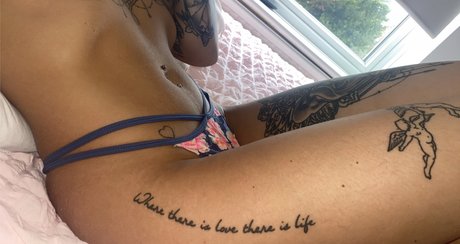 Nacktes geleaktes OnlyFans-Foto von 