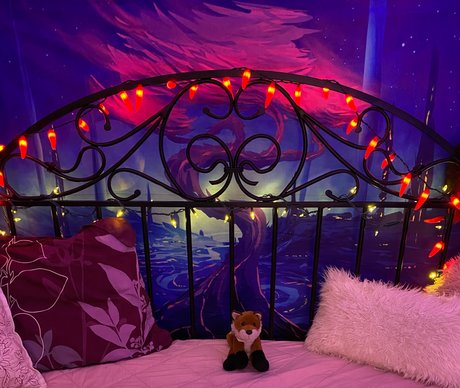 Nahá fotka uniklých OnlyFans od Lulu Valadon