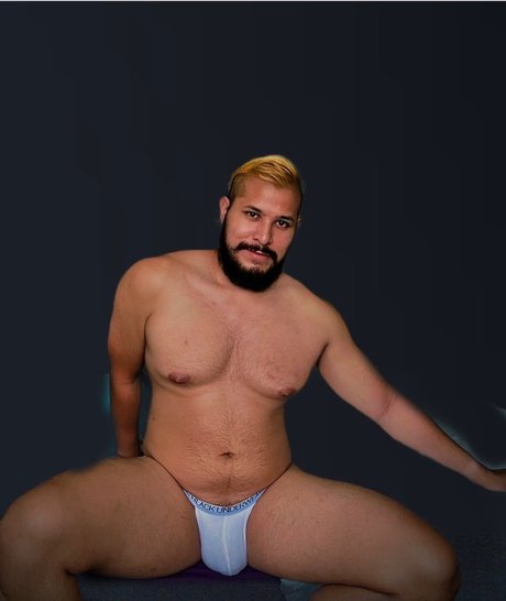 Foto di nudo di fuga di OnlyFans di Imran