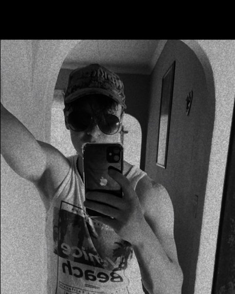 Jaco OnlyFansリークヌード写真