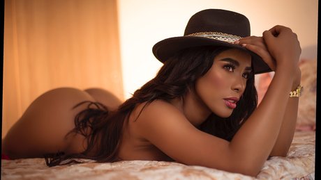 Naakte gelekte OnlyFans-foto van Joha Sanchez
