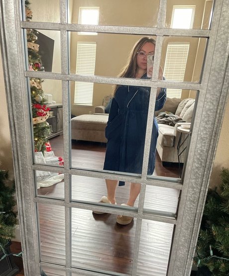 Alasti lekkinud OnlyFans-i pilt Notyouraverage